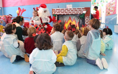La visita de Papá Noel al Liceo francés internacional de Alicante